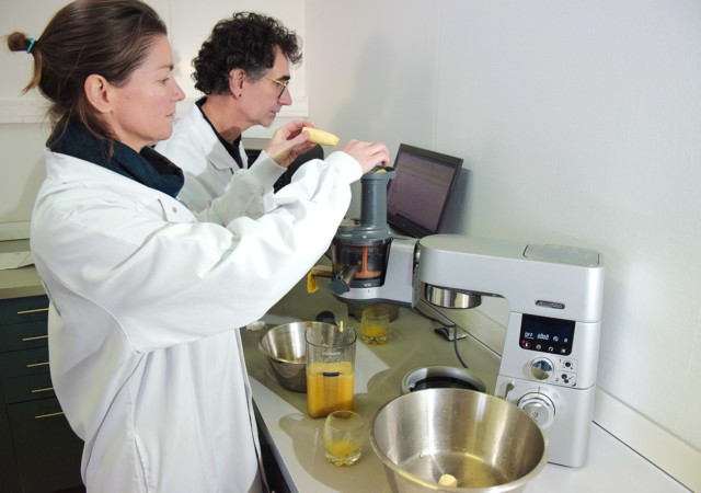 Création de jus : un service de R&D et une cuisine d’essai permettant des pré-séries industrielles pour tester vos marchés