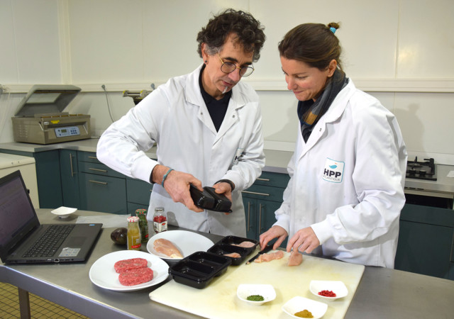 Produits carnés : un service de R&D et une cuisine d’essai permettant des pré-séries industrielles pour tester vos marchés